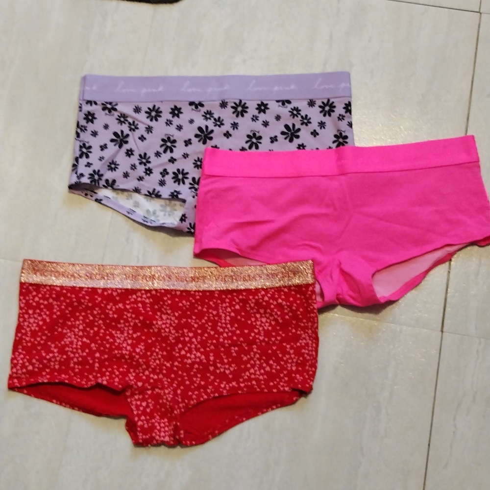 NWOT VS Boyshorts